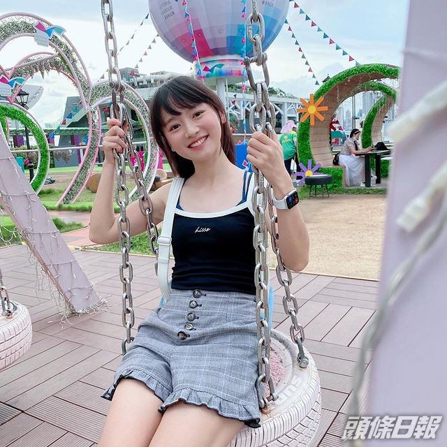 夏天最愛着小背心。